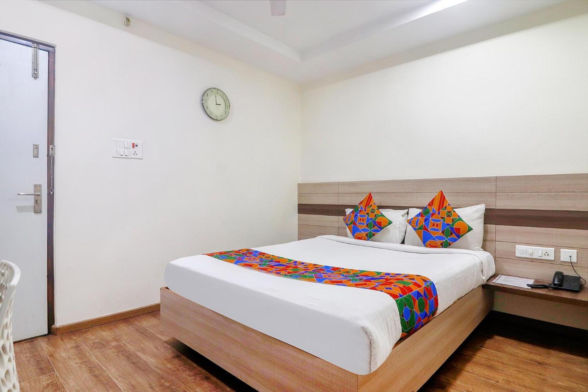 Fabhotel Pride Inn Financia - Nr Dlf Cyber City, Gachibowli Hyderabad Bagian luar foto